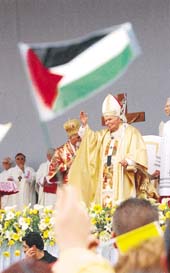 The Vatican “first” to sign treaty with “Palestine” – Declares War on Israel