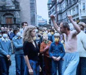 1979 German film predicts Pandemic, Masks, and Police-State Lockdown  in “The Hamburg Syndrome” VIDEO